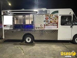 2001 Utilimaster Step Van Kitchen Food Truck All-purpose Food Truck Texas Gas Engine for Sale