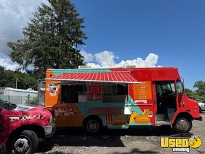 2001 W42 All-purpose Food Truck Air Conditioning New York Gas Engine for Sale