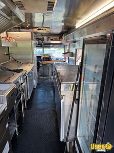 2001 W42 All-purpose Food Truck Floor Drains New York Gas Engine for Sale
