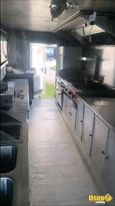 2001 Work Horse Kitchen Food Trailer Surveillance Cameras Florida Diesel Engine for Sale