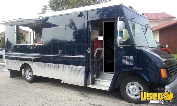 2001 Work Horse P42 All-purpose Food Truck Stainless Steel Wall Covers Florida Gas Engine for Sale