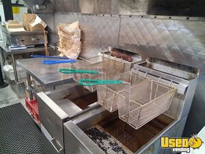 2001 Workhorse All-purpose Food Truck Floor Drains Oregon Diesel Engine for Sale