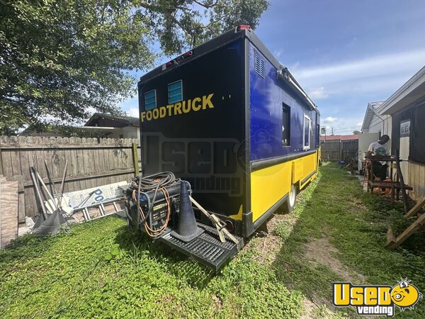 2001 Workhorse All-purpose Food Truck Florida Gas Engine for Sale
