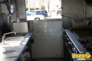 2001 Workhorse All-purpose Food Truck Prep Station Cooler Ohio Diesel Engine for Sale