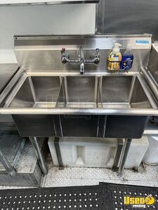 2001 Workhorse All-purpose Food Truck Steam Table Colorado Gas Engine for Sale