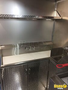 2001 Workhorse Kitchen Food Truck All-purpose Food Truck Chargrill Texas Diesel Engine for Sale