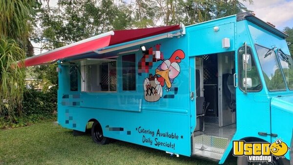 2001 Workhorse Kitchen Food Truck All-purpose Food Truck Florida Diesel Engine for Sale