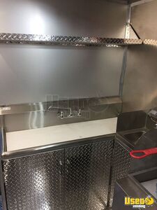 2001 Workhorse Kitchen Food Truck All-purpose Food Truck Fryer Texas Diesel Engine for Sale