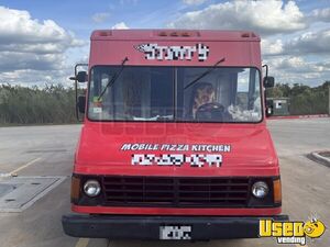 2001 Workhorse Pizza Food Truck Concession Window Texas Gas Engine for Sale