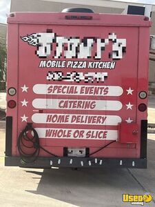 2001 Workhorse Pizza Food Truck Exterior Customer Counter Texas Gas Engine for Sale