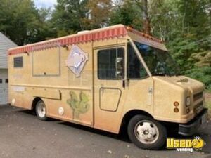 2001 Workhorse Step Van Kitchen Food Truck All-purpose Food Truck Connecticut Diesel Engine for Sale