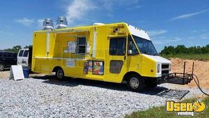 2001 Workhorse Step Van Kitchen Food Truck All-purpose Food Truck South Carolina Gas Engine for Sale