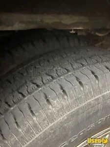 2001 Workhorse Stepvan 10 Connecticut Gas Engine for Sale