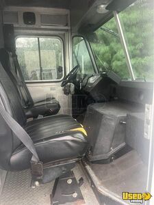 2001 Workhorse Stepvan 5 Connecticut Gas Engine for Sale