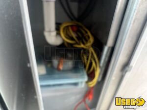 2002 1 All-purpose Food Truck Breaker Panel Maryland Diesel Engine for Sale