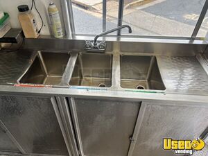 2002 1 All-purpose Food Truck Refrigerator Maryland Diesel Engine for Sale