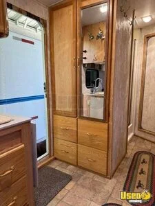 2002 3-horse Lq Trailer 5 Michigan for Sale