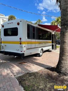 2002 3400 T444e All-purpose Food Truck All-purpose Food Truck Awning Florida Diesel Engine for Sale