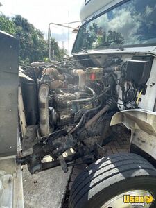 2002 3400 T444e All-purpose Food Truck All-purpose Food Truck Interior Lighting Florida Diesel Engine for Sale