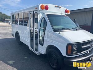 2002 3500 Shuttle Bus Shuttle Bus 4 Tennessee Gas Engine for Sale