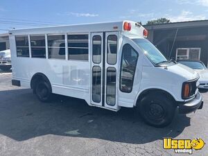 2002 3500 Shuttle Bus Shuttle Bus Gas Engine Tennessee Gas Engine for Sale