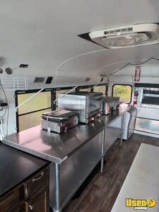 2002 All-purpose Food Truck Cabinets West Virginia Diesel Engine for Sale