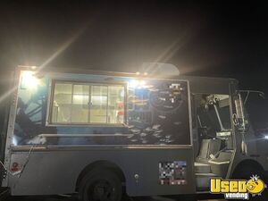 2002 All-purpose Food Truck Concession Window Texas Diesel Engine for Sale