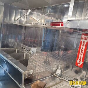 2002 All-purpose Food Truck Hand-washing Sink Texas Diesel Engine for Sale