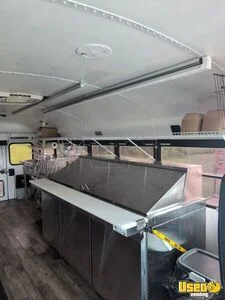 2002 All-purpose Food Truck Removable Trailer Hitch West Virginia Diesel Engine for Sale