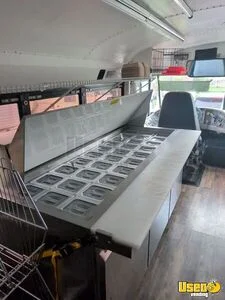 2002 All-purpose Food Truck Stainless Steel Wall Covers West Virginia Diesel Engine for Sale