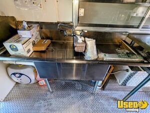 2002 Cargo Van All-purpose Food Truck Breaker Panel Virginia Diesel Engine for Sale