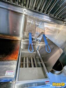 2002 Cargo Van All-purpose Food Truck Fire Extinguisher Virginia Diesel Engine for Sale