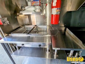 2002 Cargo Van All-purpose Food Truck Work Table Virginia Diesel Engine for Sale