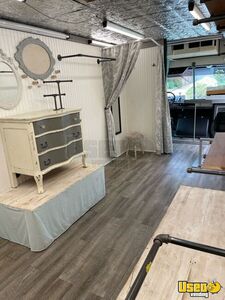 2002 Chasis Mobile Boutique Truck Mobile Boutique Trailer Electrical Outlets Missouri Diesel Engine for Sale