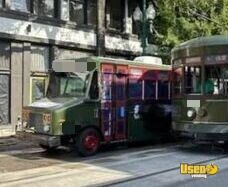 2002 Chassis Bakery Food Truck Concession Window Louisiana for Sale