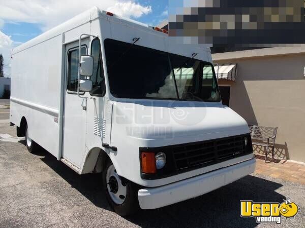 2002 Chevy Utilimaster Mobile Business Florida for Sale