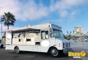 2002 Chevy Workhorse All-purpose Food Truck Air Conditioning California Gas Engine for Sale
