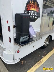 2002 Chevy Workhorse All-purpose Food Truck Anti-lock Brakes California Gas Engine for Sale