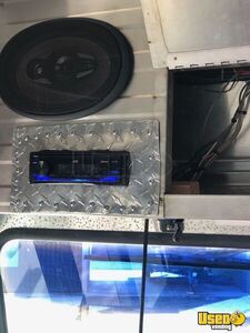 2002 Chevy Workhorse All-purpose Food Truck Fresh Water Tank California Gas Engine for Sale