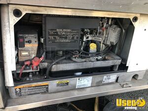 2002 Chevy Workhorse All-purpose Food Truck Warming Cabinet California Gas Engine for Sale