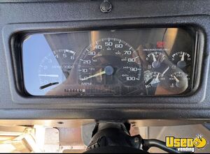 2002 Chevy Workhorse All-purpose Food Truck Water Tank California Gas Engine for Sale