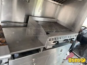 2002 Custom Van All-purpose Food Truck Refrigerator Texas Diesel Engine for Sale
