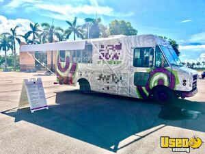 2002 Diesel Work Horse Stepvan Food Truck All-purpose Food Truck Air Conditioning Florida Diesel Engine for Sale