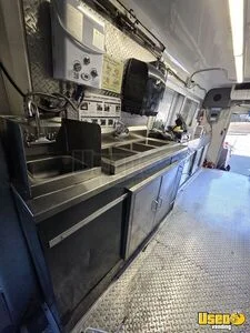 2002 E-350 All-purpose Food Truck Exhaust Fan Nebraska Gas Engine for Sale