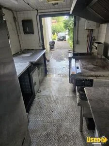 2002 E-350 All-purpose Food Truck Refrigerator New Jersey Gas Engine for Sale