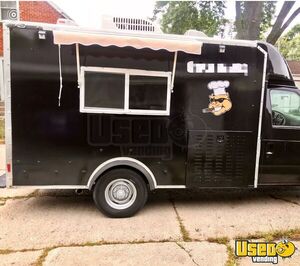 2002 E350 Barbecue Food Truck Barbecue Food Truck Missouri Gas Engine for Sale