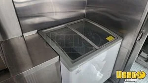 2002 E350 Ice Cream Truck Deep Freezer California Gas Engine for Sale