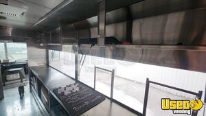 2002 E350 Ice Cream Truck Diamond Plated Aluminum Flooring California Gas Engine for Sale