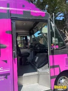 2002 E350 Sd (utilimaster) All-purpose Food Truck Cabinets California for Sale