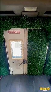 2002 E350 Super Duty Mobile Boutique Gas Engine Texas Gas Engine for Sale